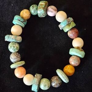 Raw turquoise chunky bracelet